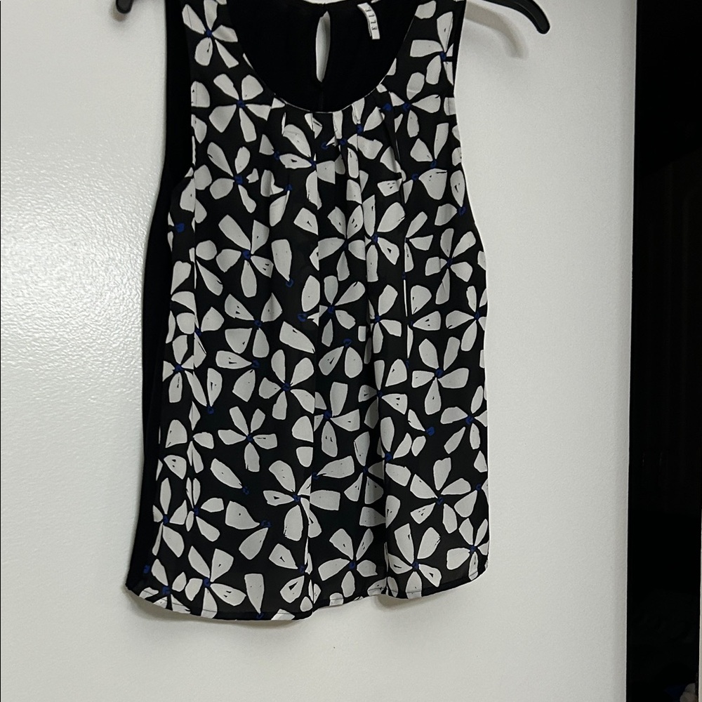 Ellie Black Sleeveless Camisole with White Floral Print